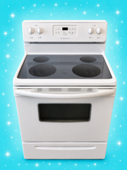 Frigidaire White Glass Top Electric Range – Clean & Reliable Used Stove