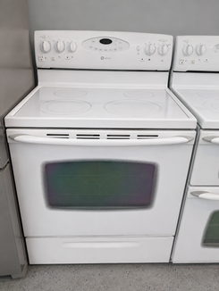 Maytag White Glass Top Electric Stove – Smooth Top Range | Tested & Working