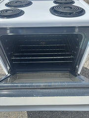 Kenmore White 30" Electric Coil Top Range – Self-Cleaning Oven – Clean & Reliable