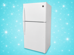 GE 32" Wide White Top Freezer Refrigerator – Full Size Refrigerator – Clean & Reliable