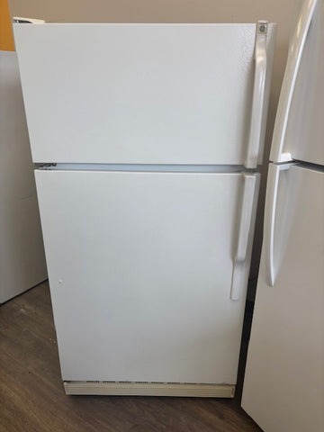 General Electric White Fridge 30" White Top Freezer Refrigerator – Clean & Reliable Used AP-102-HG