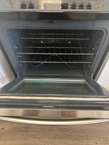 Frigidaire 30” Stainless Steel Glass Top Electric Range – Used - AP-105