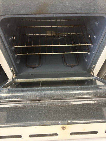 Frigidaire 24” White Coil Top Electric Range – Used - AP-112-HG