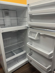 General Electric White Fridge 28" White Top Freezer Refrigerator – Clean & Reliable Used AP-113-HG