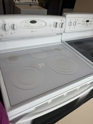 Maytag 30" White Glass Top Electric Range – Self-Clean – Great Condition - Store