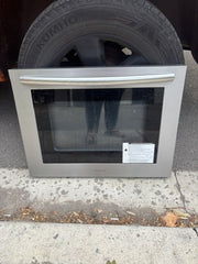 Original actual-item photo of the used Hisense HER30F5CSS oven door